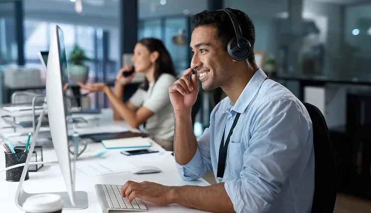 What is Contact Center Management? Strategies & Tips for 2023