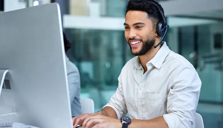 Artificial Intelligence in Call Centers: How AI is Used in Call & Contact Centers
